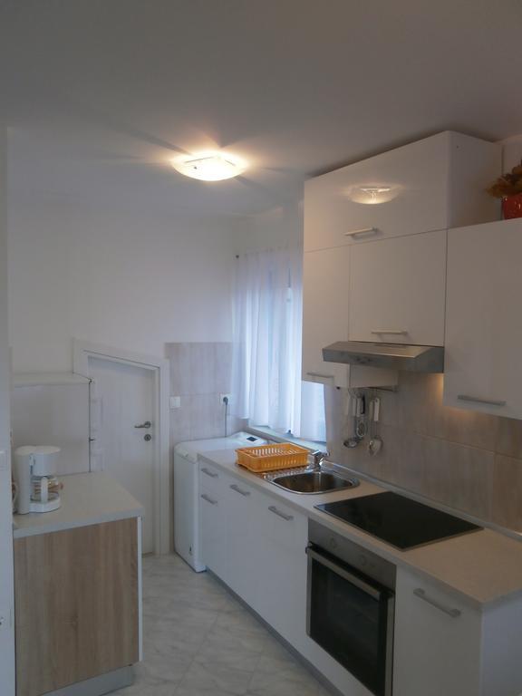 Apartments Crncic シロ 部屋 写真